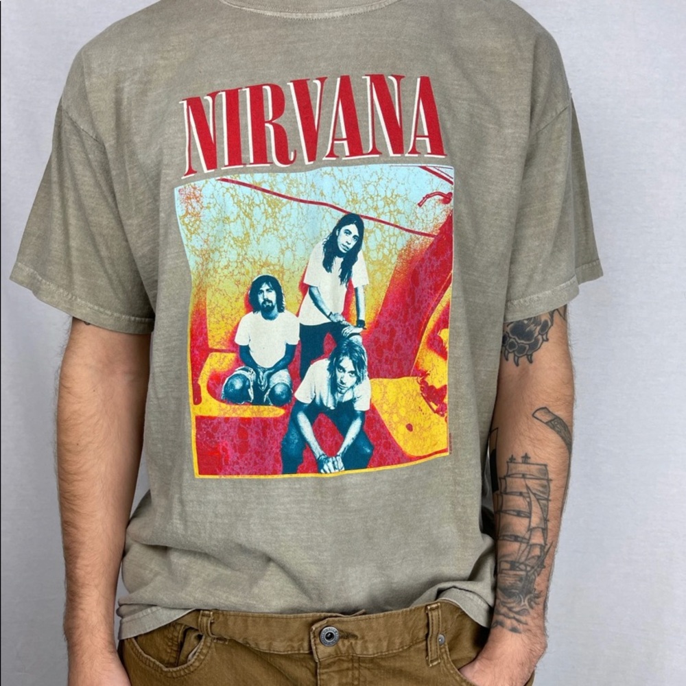🌙NIRVANA T SHIRT🌙
